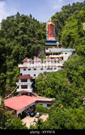 Tambun Tibetian Buddhist Temple, Perak - Tambun Tibetian Temple, also known as Jingang Jing She by the locals, is surrounded by magnificent perimeters Stock Photo