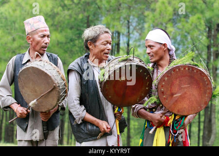 Shamans singing and drumming in Gosainkunda, Kavre, Nepal. Stock Photo