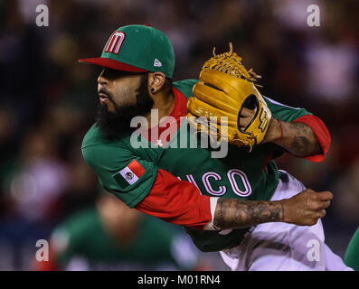 Sergio Romo pitcher relieved for Mexico in the eighth inning, during Caribbean Series game in Culiacan, Mexico, Wednesday, Feb. 1, 2017. (Photo: Luis Gutierrez/NortePhoto) Stock Photo