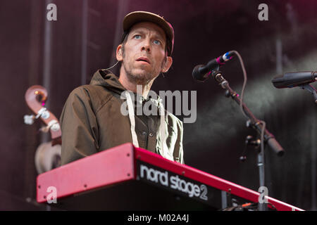The American indie rock band Modest Mouse performs a live concert at the Norwegian music festival Piknik i Parken in Oslo. Here musician and multi-instrumentalist Tom Peloso in keyboards is pictured live on stage. Norway, 28/06 2015. Stock Photo