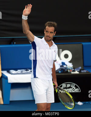 Richard Gasquet, of France, waves after defeating Andy Murray, of Great ...