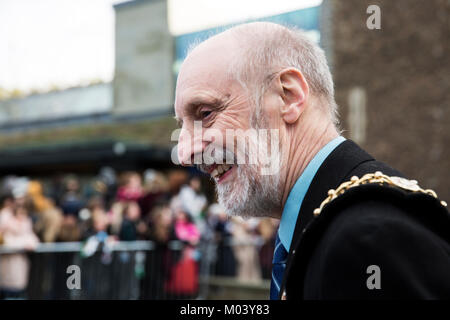 Cardiff Castle, Castle Street, Cardiff, UK. 18th Jan, 2018.mayor of Cardiff, prince harry and Meghan Markle visit Credit: Jennifer Dobie/Alamy Live News Stock Photo