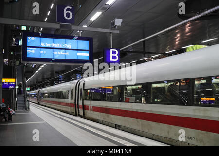 Berlin, Germany. 18th Jan, 2018. An Intercity-Express train is seen at the Berlin Central Train Station in Berlin, capital of Germany, on Jan. 18, 2018. All long-distance trains in Germany have been cancelled and at least three people were killed as a result of the storm 'Friederike', the German Press Agency (DPA) updated. Credit: Shan Yuqi/Xinhua/Alamy Live News Stock Photo