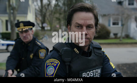 RELEASE DATE: January 13, 2017 TITLE: Patriots Day STUDIO: Lionsgate DIRECTOR: Peter Berg PLOT: The story of the 2013 Boston Marathon bombing and the aftermath, which includes the city-wide manhunt to find the terrorists responsible. STARRING: MARK WAHLBERG as Tommy Saunders. (Credit Image: © Lionsgate/Entertainment Pictures) Stock Photo