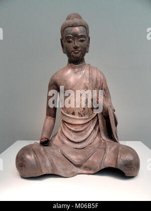 Buddha, Sui or early Tang dynasty, late 6th or early 7th century AD, hemp cloth, lacquer, wood, metal wire, and glass with traces of pigment and gilding - Freer Gallery of Art - DSC05727 Stock Photo