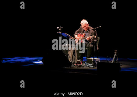 Rome, Italy. 18th Jan, 2018. Rome, Italy - January 18, 2018: The American guitarist Marc Ribot performs in a solo on the stage of the Auditorium Parco della Musica. Ribot uses both the classical guitar and the electric guitar. Credit: Polifoto/Alamy Live News Stock Photo