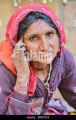 Portrait of an Indian woman in Jaisalmer, Rajasthan, Indian Stock Photo