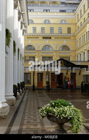 St. Petersburg, Russia - August 14, 2016: People in front of the Official hotel of the State Hermitage Museum. This 5 stars hotel was opened in 2013 Stock Photo