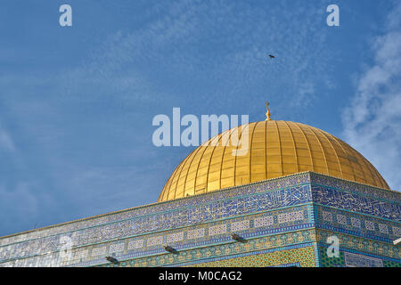 Golden roof of the Mosque of Al-aqsa (Dome of the Rock) on Temple Mount, Jerusalem, Israel Stock Photo