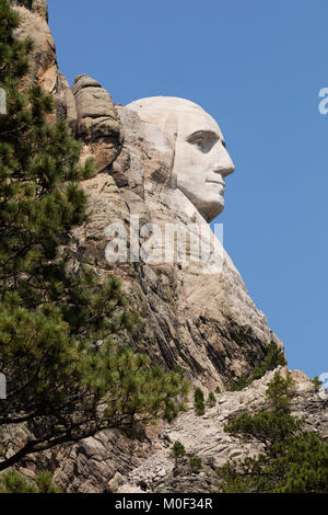 The Mount Rushmore National Memorial in Keystone South Dakota showing George Washington, Thomas Jefferson, Theodore Roosevelt and Abraham Lincoln Stock Photo