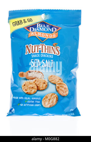 Winneconne, WI - 12 January 2018: A bag of Blue Diamond Almonds nut thins snack crackers in sea salt flavor on an isolated background. Stock Photo
