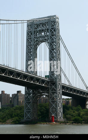 The George Washington Bridge, (AKA GWB, GW, George), Hudson River, Manhattan/New Jersey, New York City, New York State, USA. Stock Photo