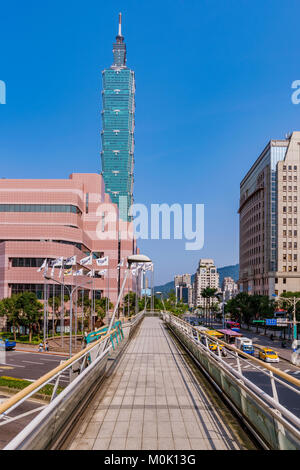 TAIPEI, TAIWAN - MARCH 28: Taipei 101 building and modern office buildings in the Xiny financial district area on March 28, 2017 in Taipei Stock Photo