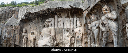 Fengxiangsi Cave, the main one in the Longmen Grottoes in Luoyang, Henan, China. Longmen is one of the 3 major Buddhist caves of China, and a World he Stock Photo