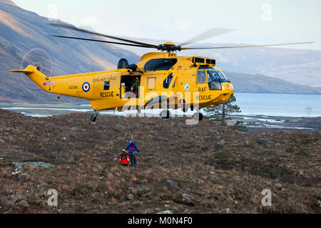 RAF Rescue Westland Sea King helicopter training at the Sligachan Mountain Rescue base, Isle of Skye, Scotland. Stock Photo