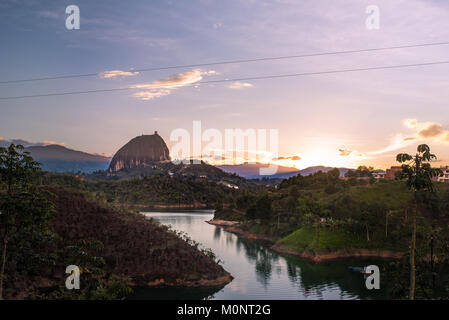 El Peñol at sunset, El Penol at sunset Guatape, Antioquia Colombia, El Penol bei Sonnenuntergang, el Peñol bei Sonnenuntergang Stock Photo