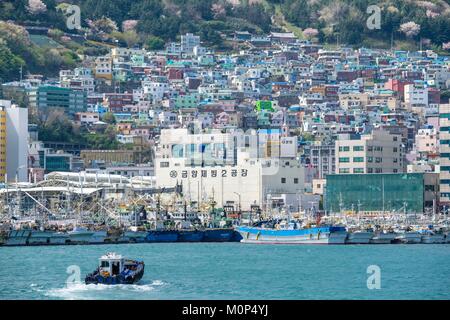 South Korea,South Gyeongsang province,Busan,Jung-gu district,the harbour and Seo-gu area in the background Stock Photo