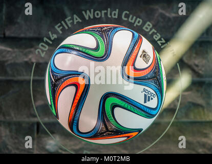 Fifa app hi-res stock photography and images - Alamy