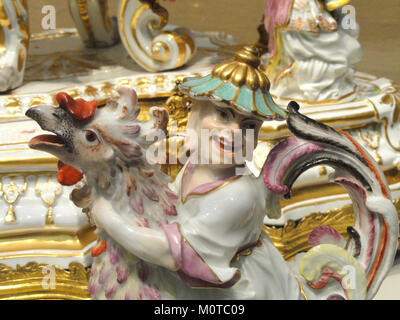 Centerpiece and Stand with Pair of Sugar Caster and Oil or Vinegar Cruet, view 2, c. 1737, Meissen Porcelain Manufactory, modeled by Johann Joachim Kandler - Art Institute of Chicago - DSC00001 Stock Photo