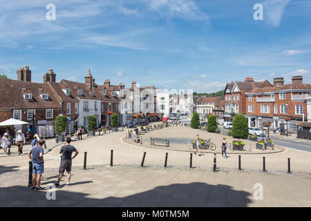 High street & Abbey Green, Battle, East Sussex, England, United Kingdom Stock Photo