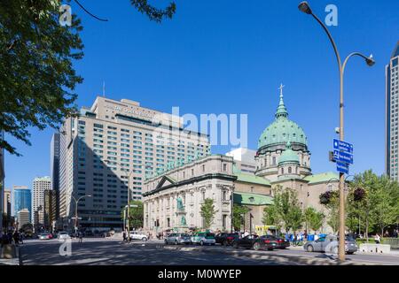 Canada,Quebec province,Montreal,Downtown,Rene-Levesque Boulevard,Mary Queen of the World Basilica Cathedral,Queen Elizabeth Luxury Hotel Stock Photo