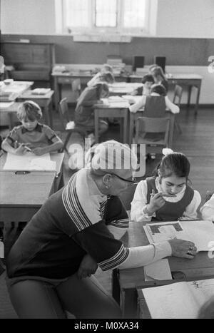 Village Primary school 1970s England. Cheveley Cambridgeshire 1978 70s UK HOMER SYKES Stock Photo