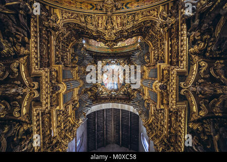 Decorated ceiling ang organs of Cathedral in Braga, one of the oldest cities in Portugal, located in historical Minho Province Stock Photo