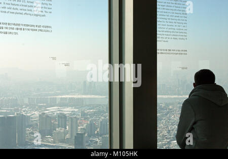 Seoul, Republic Of Korea. 28th Dec, 2009. South Korea: N Seoul Tower observation deck | usage worldwide Credit: dpa/Alamy Live News Stock Photo