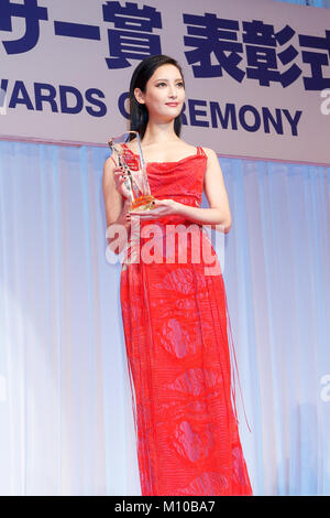 Tokyo, Japan. 25th Jan, 2018. Japanese model Nanao attends the 29th Japan Best Jewellery Wearer Awards ceremony on January 25, 2018, Tokyo, Japan. The annual award ceremony is part of the International Jewellery Tokyo (IJT) exhibition held at Tokyo Big Sight from January 24 to 27. Credit: Rodrigo Reyes Marin/AFLO/Alamy Live News Stock Photo