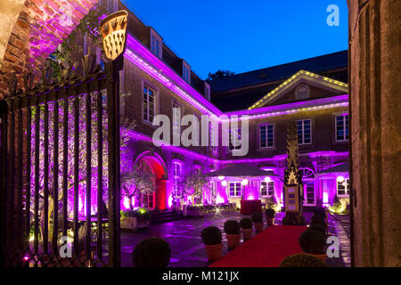 Germany, Cologne, the building Wolkenburg, event location at the street Mauritiussteinweg in the city.  Deutschland, Koeln, die Wolkenburg, Eventlocat Stock Photo