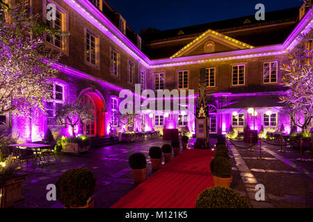 Germany, Cologne, the building Wolkenburg, event location at the street Mauritiussteinweg in the city.  Deutschland, Koeln, die Wolkenburg, Eventlocat Stock Photo