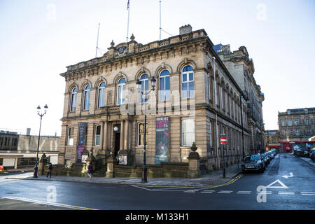 Huddersfield Town Hall in Corporation Street Huddersfield, Kirklees Stock Photo