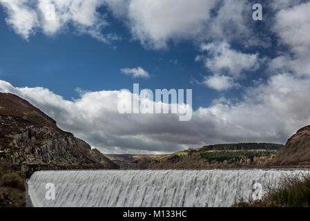 Caban Coch Dam, Elan Valley, Wales, UK Stock Photo