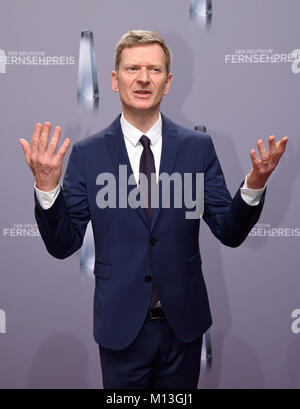 Cologne, Germany. 26th Jan, 2018. Actor Michael Kessler arrives for the 19th German Television Awards in the Cologne Palladium in Cologne, Germany, 26 January 2018. Credit: Henning Kaiser/dpa/Alamy Live News Stock Photo