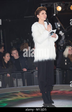 Borehamwood, England, UK 26 January 2018. Emma Willis hosts the Celebrity Big Brother live triple eviction at Elstree Studios. Credit:  Laura De Meo / Alamy Live News Stock Photo