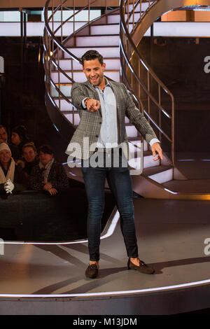 Borehamwood, England, UK 26 January 2018.  Andrew Brady is evicted from the house during the Celebrities Big Brother 2018.  Credit:  Laura De Meo / Alamy Live News Stock Photo