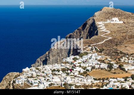 Greece, Cyclades islands, Folegandros island, Chora village and his church on the summit of the rock Stock Photo