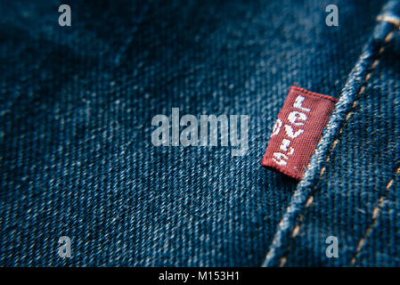 levis red tag