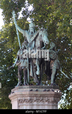 Bronze statue of Charlemagne and his Leudes in front of Notre Dame in Paris Stock Photo