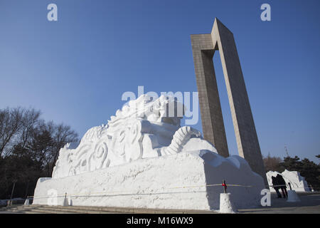 Changchu, Changchu, China. 26th Jan, 2018. Changchun, CHINA-26th January 2018: Ice sculptures can be seent at a park in Changchun, northeast China's Jilin Province. Credit: SIPA Asia/ZUMA Wire/Alamy Live News Stock Photo