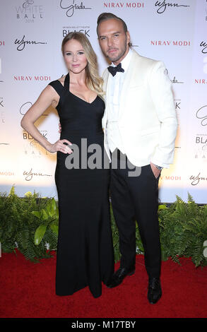 Las Vegas, NV, USA. 27th Jan, 2018. 27 January 2018 - Las Vegas, Nevada - Jewel, Matt Goss. Nevada Ballet Theatre presents the 34th annual Black & White Ball, honoring Giada De Laurentiis as its 2018 'Woman of the Year'' at The Wynn Las Vegas. Photo Credit: MJT/AdMedia Credit: Mjt/AdMedia/ZUMA Wire/Alamy Live News Stock Photo