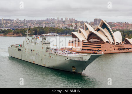 HMAS Canberra L02 Landing Helicopter Dock in front of Sydney Opera House during annual Australia Day celebrations on Sydney Harbour, January 26, 2018. Stock Photo