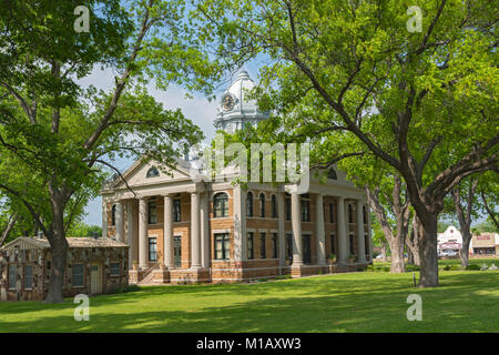 Texas, Hill Country, Mason County Courthouse completed 1910 Stock Photo