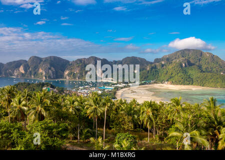 Phi Phi Island Krabi Thailand January 29, 2016 Beautiful panoramic view over Tonsai Village, Ao Tonsai, Ao Dalum, and the mountains of Koh Phi Phi Don Stock Photo