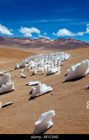 Sur L’pez or Sud L’pez Province, Altiplano of Bolivia, 2011: landscape of the Ciloli Desert Stock Photo