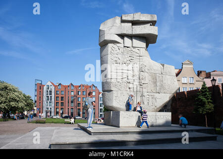 Poland, city of Gdansk, Monument to Those Who Fell for the Polish Character of Gdańsk on the square at Podwale Staromiejskie Street. Stock Photo