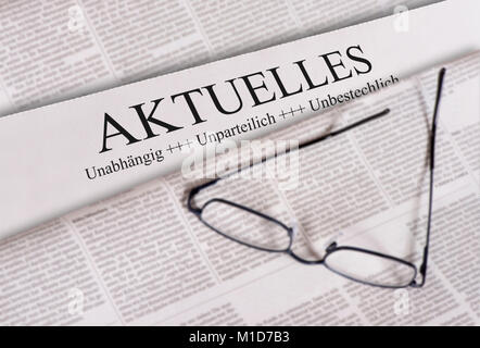 Tageszeitung mit Überschrift AKTUELLES Tageszeitung mit Überschrift AKTUELLES