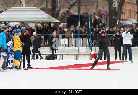 wStockholm, Sweden, 30th January, 2018. The Duke and Duchess of Cambridge's Tour of Sweden 30th-31th January,2018. Here at Vasaparken, Stockholm. /Alamy Live News Stock Photo