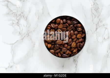 Roasted Coffee Beans Bowl Digital Kitchen Scale Scales Displaying 50G Stock  Photo by ©mabaff 545736380