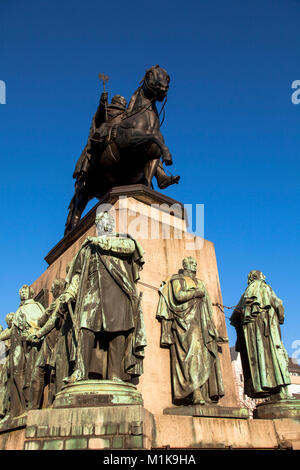 Germany, Cologne, equestrian statue Emperor Friedrich Wilhem III, King of Prussia at the Heumarket.  Deutschland, Koeln, Reiterdenkmal Kaiser Friedric Stock Photo